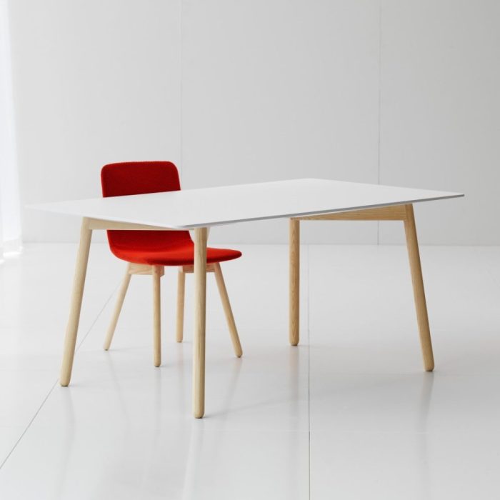 DIAZ — Chaise tapissée pour restaurants, bureaux et espaces d’accueil (3) DIAZ — Chaise tapissée pour restaurants, bureaux et espaces d’accueil (3)