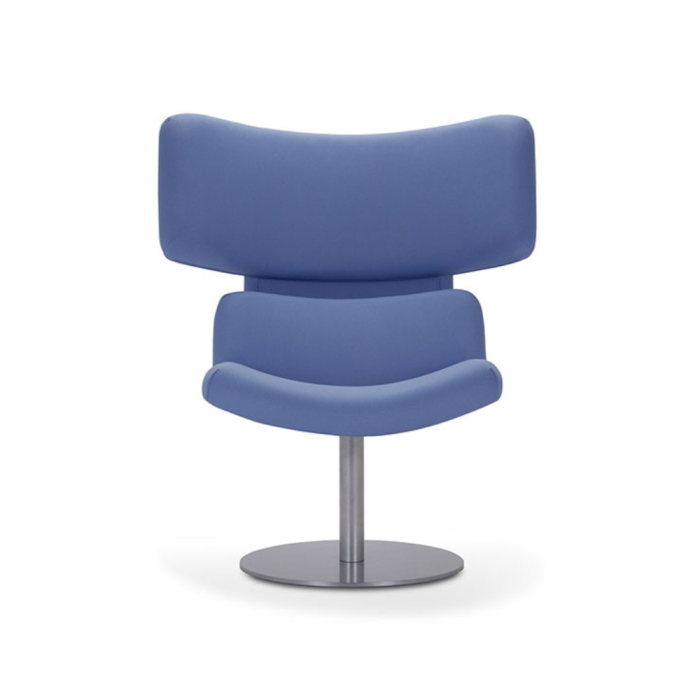 Fauteuil design accueil Brno 4