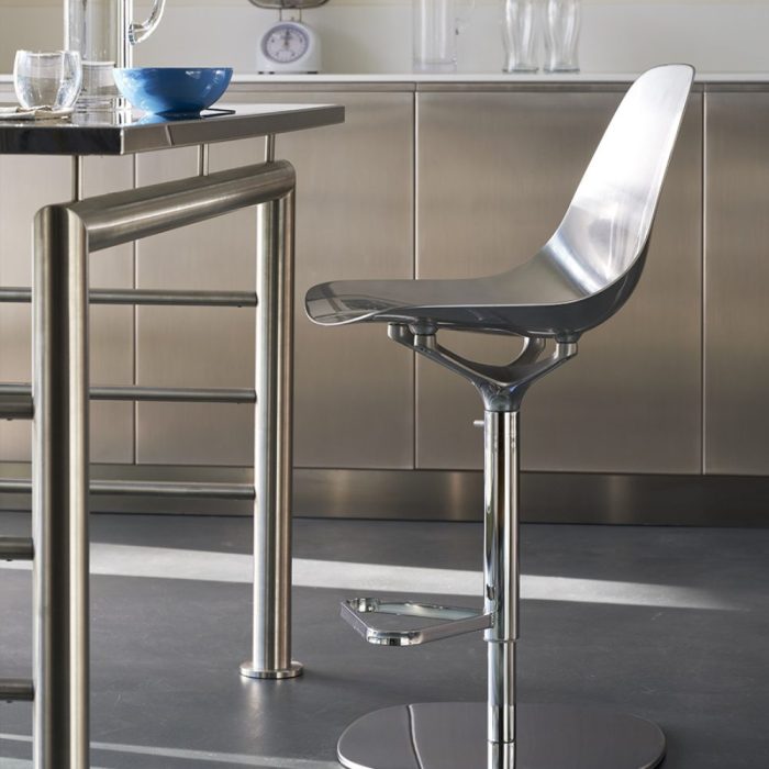 MOON – Tabouret design pivotant et réglable pour bars, bureaux et espaces d’accueil (2)