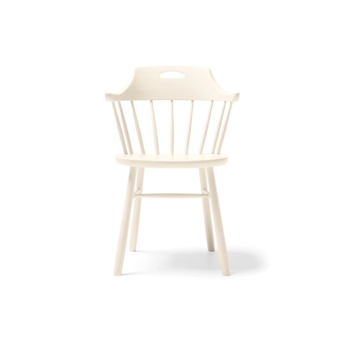 OSLO – Chaise Bistrot Pour Restaurant et Bar Avec Accoudoirs, Élégance Nordique (5) OSLO – Chaise Bistrot Pour Restaurant et Bar Avec Accoudoirs, Élégance Nordique (5)