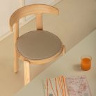 CORONA - Chaise en frêne - élégance chaleureuse et design graphique pour espaces professionnels (16)