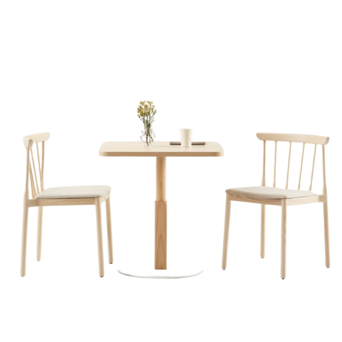 Chaise TUDELA – Tradition & robustesse en bois massif pour restaurants et salles d'attente (2) Chaise TUDELA – Tradition & robustesse en bois massif pour restaurants et salles d'attente (2)
