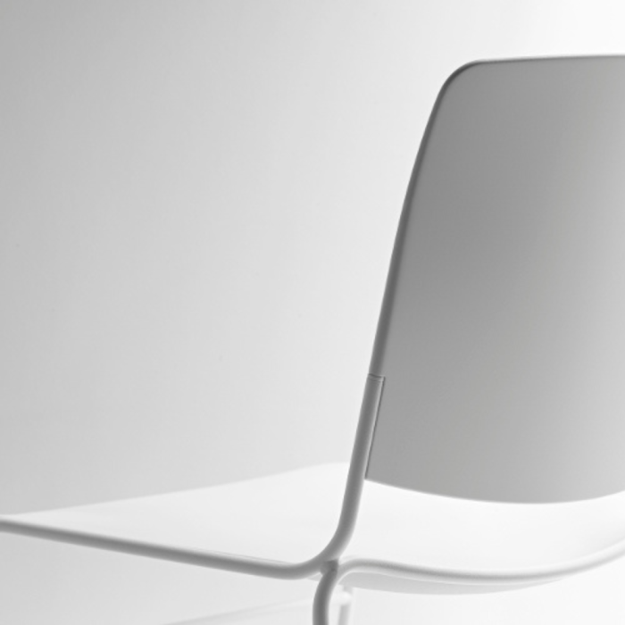 DERBY – Chaise empilable polyvalente pour collectivités, séminaires et espaces publics (8) DERBY – Chaise empilable polyvalente pour collectivités, séminaires et espaces publics (8)