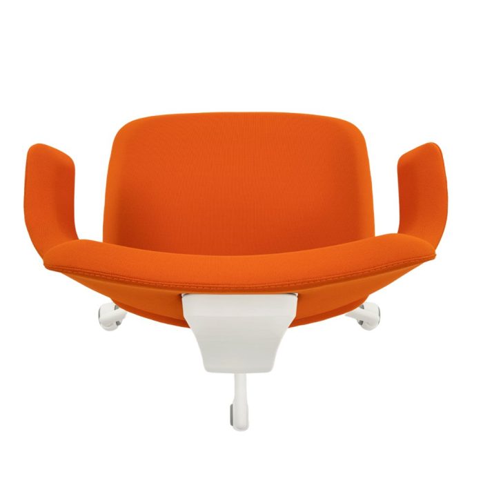 EAST – Chaises polyvalentes modernes & design innovant pour bureaux & espaces collectifs (5) EAST – Chaises polyvalentes modernes & design innovant pour bureaux & espaces collectifs (5)