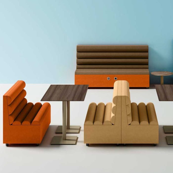 FUKAMI – Banquette modulaire seventies pour espaces lounge, bars et restaurants (3) FUKAMI – Banquette modulaire seventies pour espaces lounge, bars et restaurants (3)