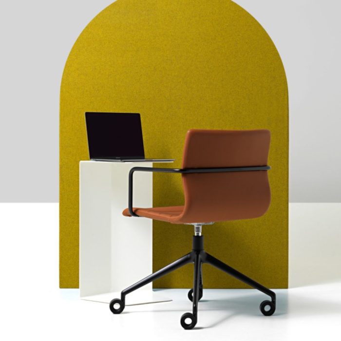 LAPIZ – Fauteuil polyvalent design pour collectivités, bureaux et espaces d’accueil (1)