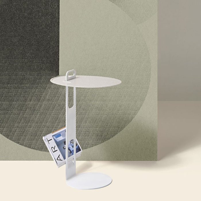 Le 1970 – Table basse ou table de service design en frêne massif ou HPL avec rangement intégré (4) Le 1970 – Table basse ou table de service design en frêne massif ou HPL avec rangement intégré (4)