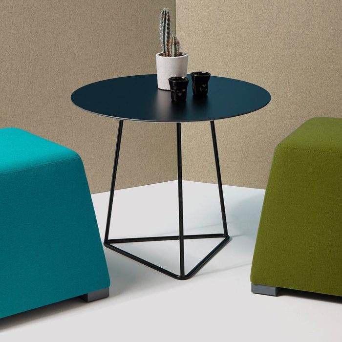 MAX – Table basse élégante et modulaire pour espaces professionnels et lounge (4) MAX – Table basse élégante et modulaire pour espaces professionnels et lounge (4)