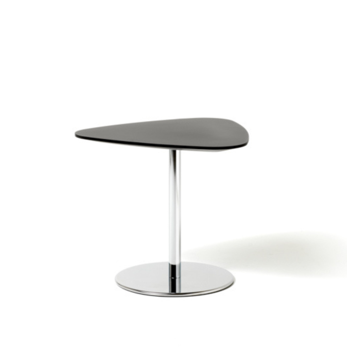 MIAMI TABLE – Tables d’attente design en bois et MDF laqué pour espaces lounge et bureaux (3)