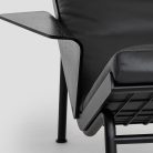 MORRISSON – fauteuil design alliant structure métallique apparente et confort enveloppant (8)