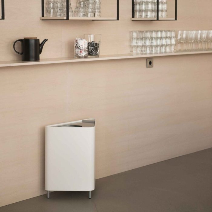 PALI – Corbeille design et modulaire pour tri sélectif en espaces intérieurs (2) PALI – Corbeille design et modulaire pour tri sélectif en espaces intérieurs (2)