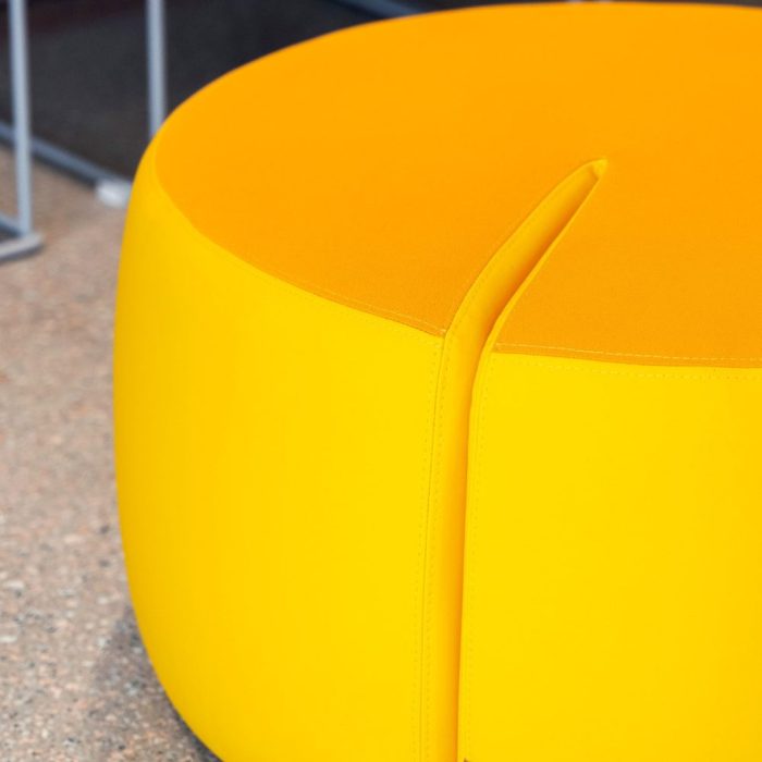 THOMPSON – Iles d’assise modulaires pour coworking et espaces d’attente (5) THOMPSON – Iles d’assise modulaires pour coworking et espaces d’attente (5)