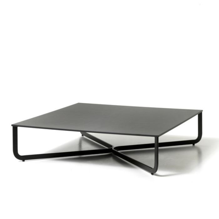 Table basse croix design salle dattente lounge accueil Table basse croix design salle dattente lounge accueil
