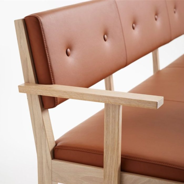 YVY – Banquette en bois massif pour restaurant, lobby ou salle d’attente (2) YVY – Banquette en bois massif pour restaurant, lobby ou salle d’attente (2)