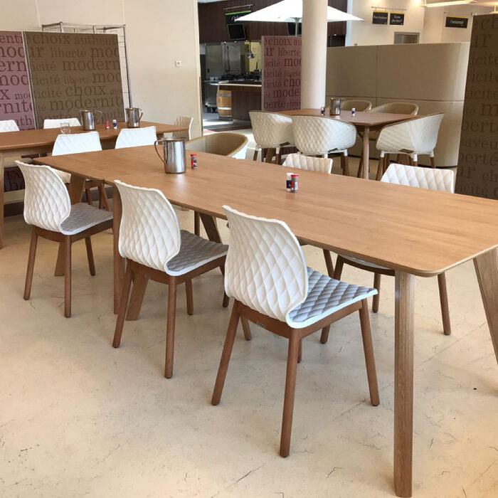 chaise design moet et chandon incentive show room chaise design moet et chandon incentive show room