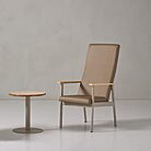 Fauteuil lounge HUDSON en métal robuste avec accoudoirs en bois pour EHPAD et espaces à usage intensif
