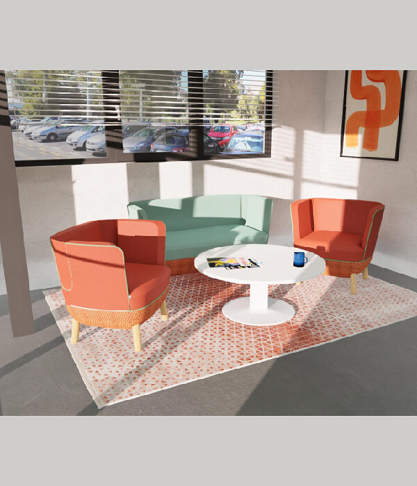 Rendu 3D d’une salle d’attente dans un centre de formation avec mobilier design collection COUTURE, canapé, fauteuils et table basse en teintes orange et vert pâle avec pieds bois