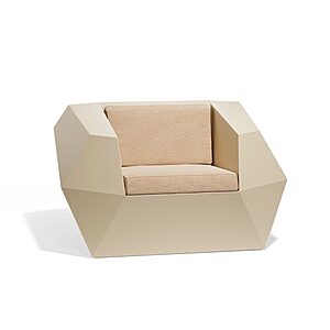 Fauteuil lounge FAZ VONDOM design géométrique en polyéthylène avec option LED pour espaces professionnels intérieurs et extérieurs