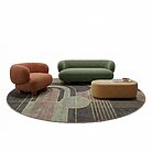 fauteuil orange, canapé 2 places vert et table basse ocre aux formes rondes, mobilier lounge pour ERP et bureaux